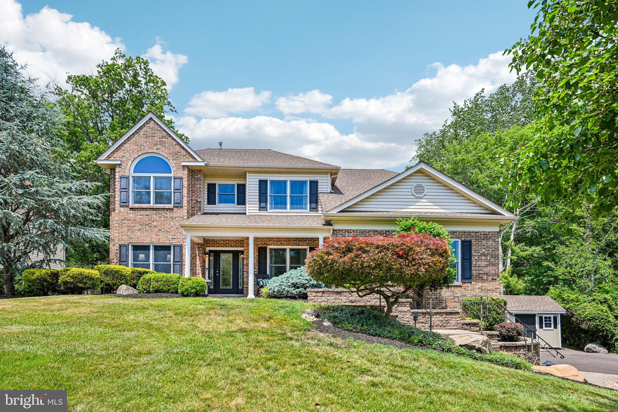 MONTGOMERY RIDGE - Residential