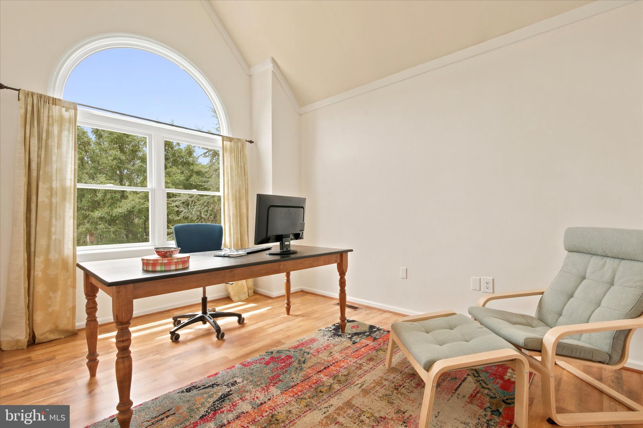 MONTGOMERY RIDGE - Residential