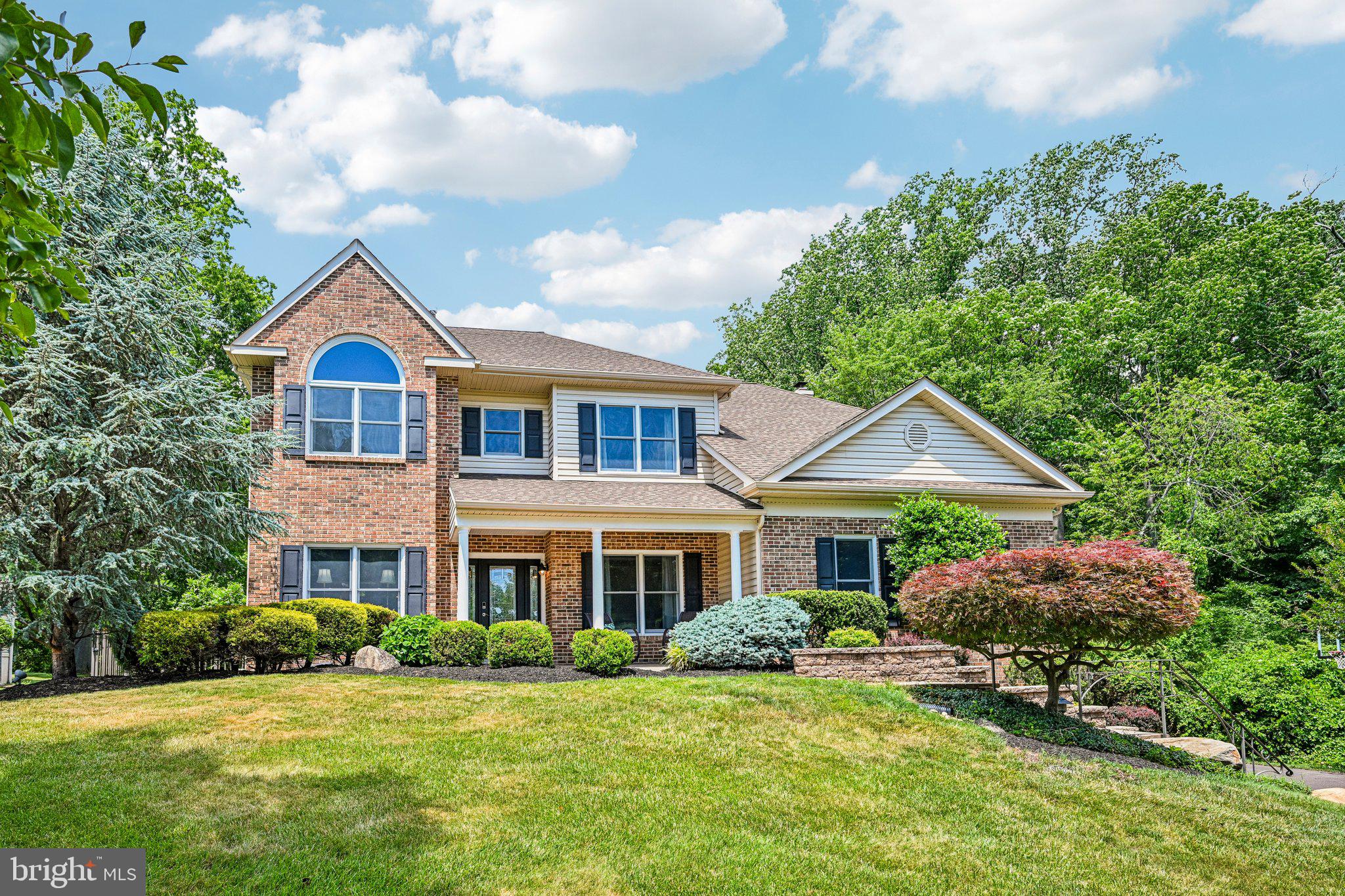MONTGOMERY RIDGE - Residential