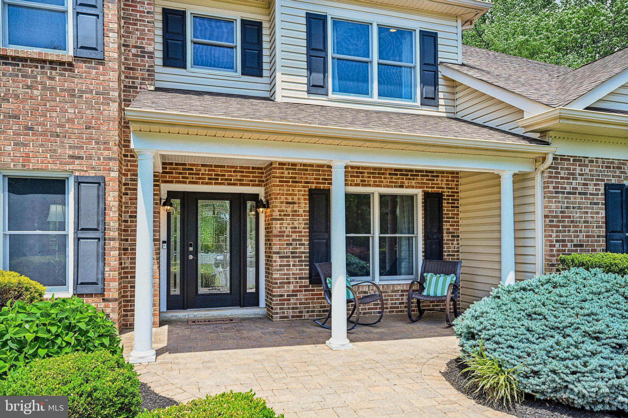 MONTGOMERY RIDGE - Residential