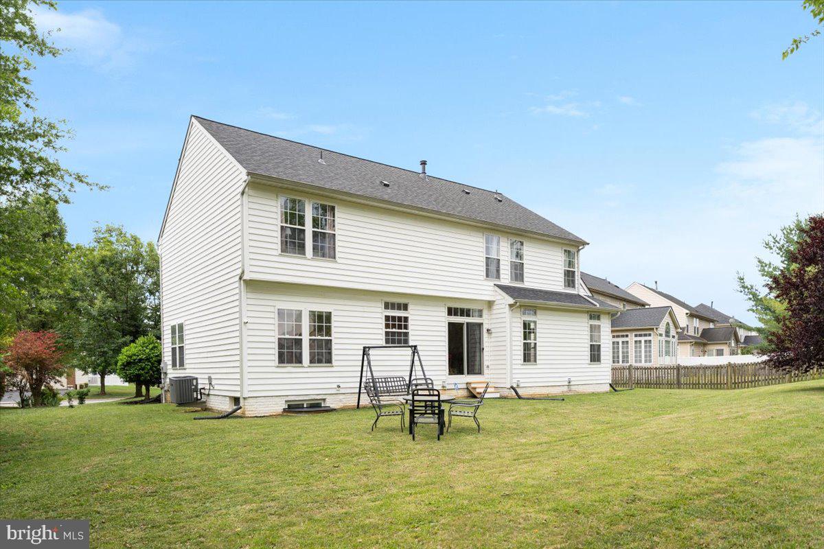 WASHINGTON TRAIL - Residential