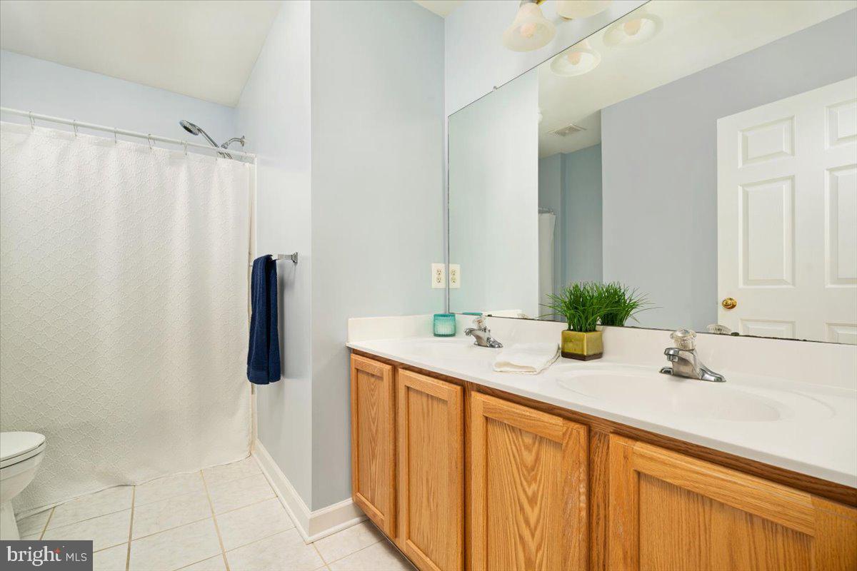 WASHINGTON TRAIL - Residential