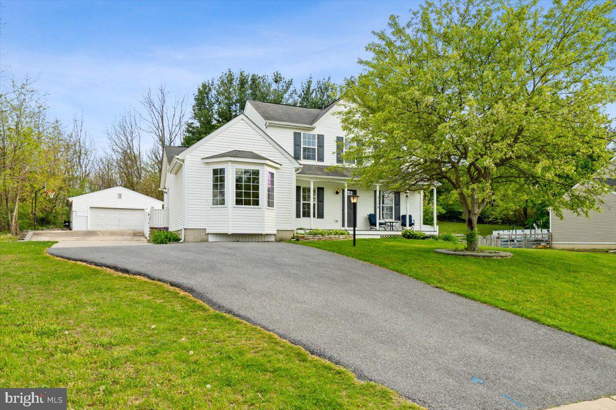 ATLEE RIDGE - Residential