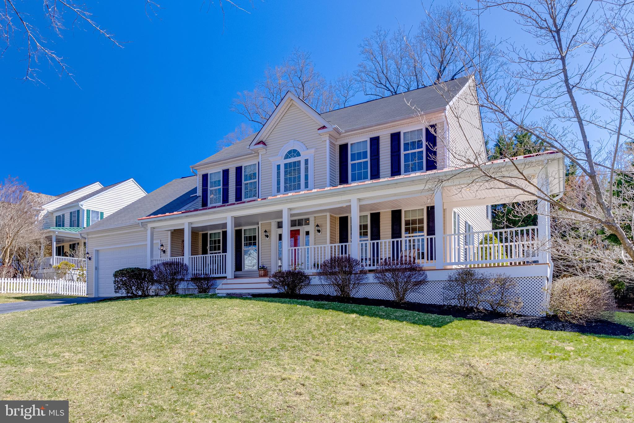 RIVERWALK - Residential