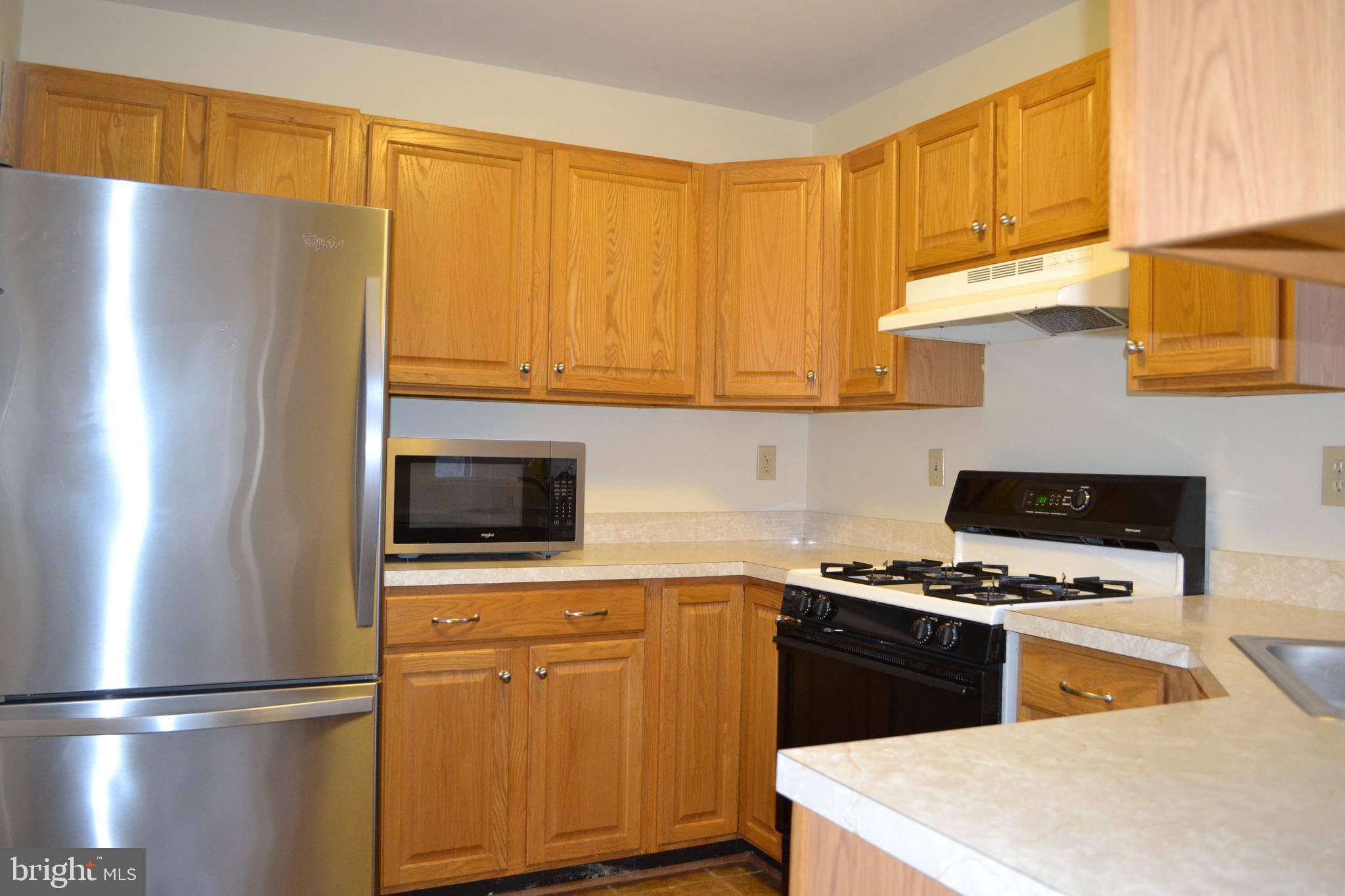 OAKLAND HILLS - Residential Lease
