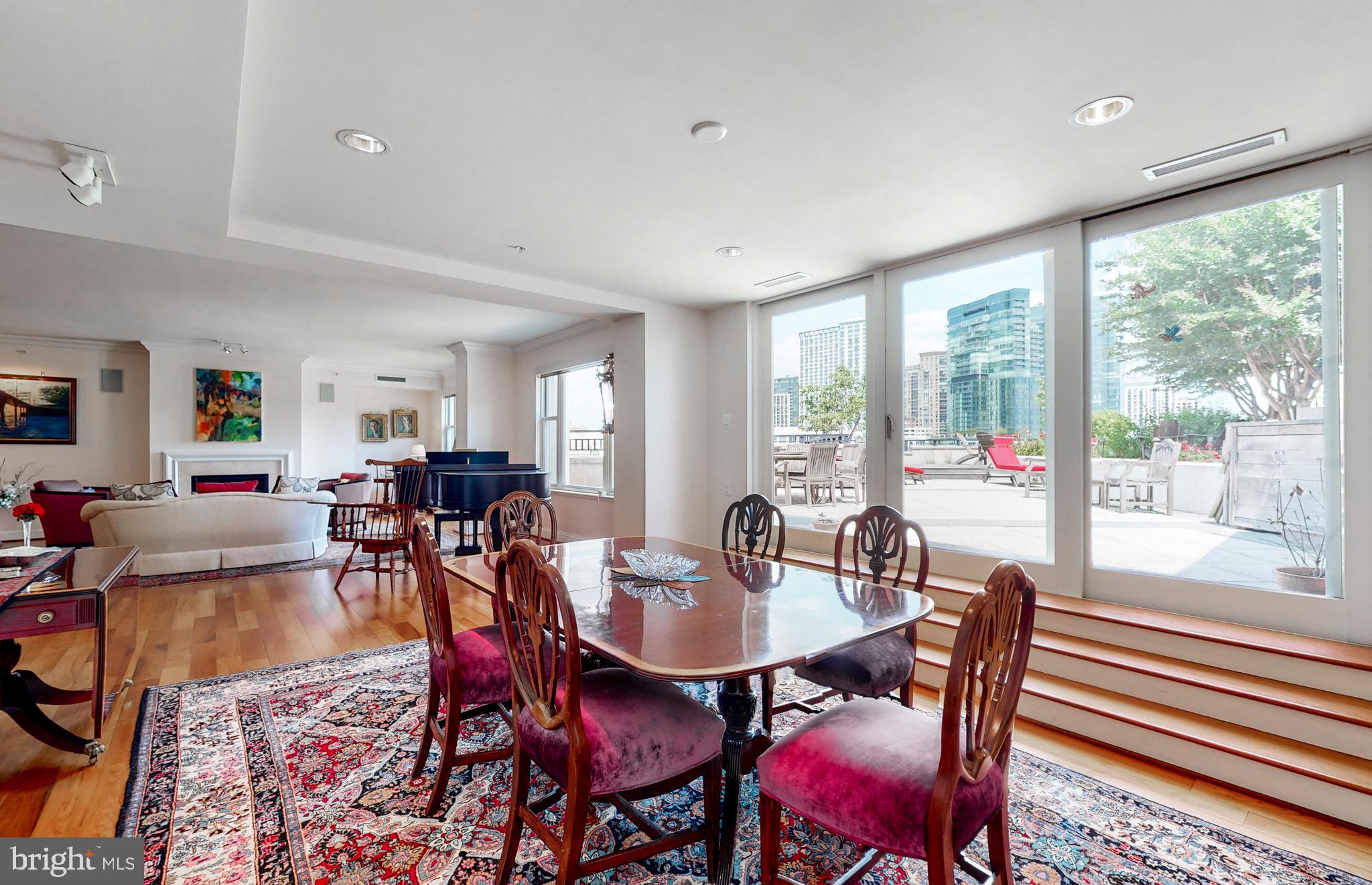 INNER HARBOR - Residential