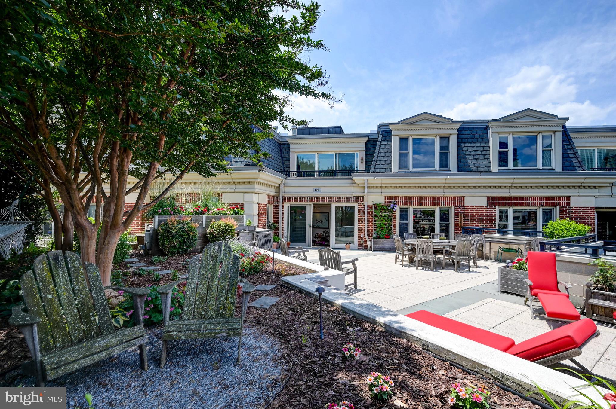 INNER HARBOR - Residential