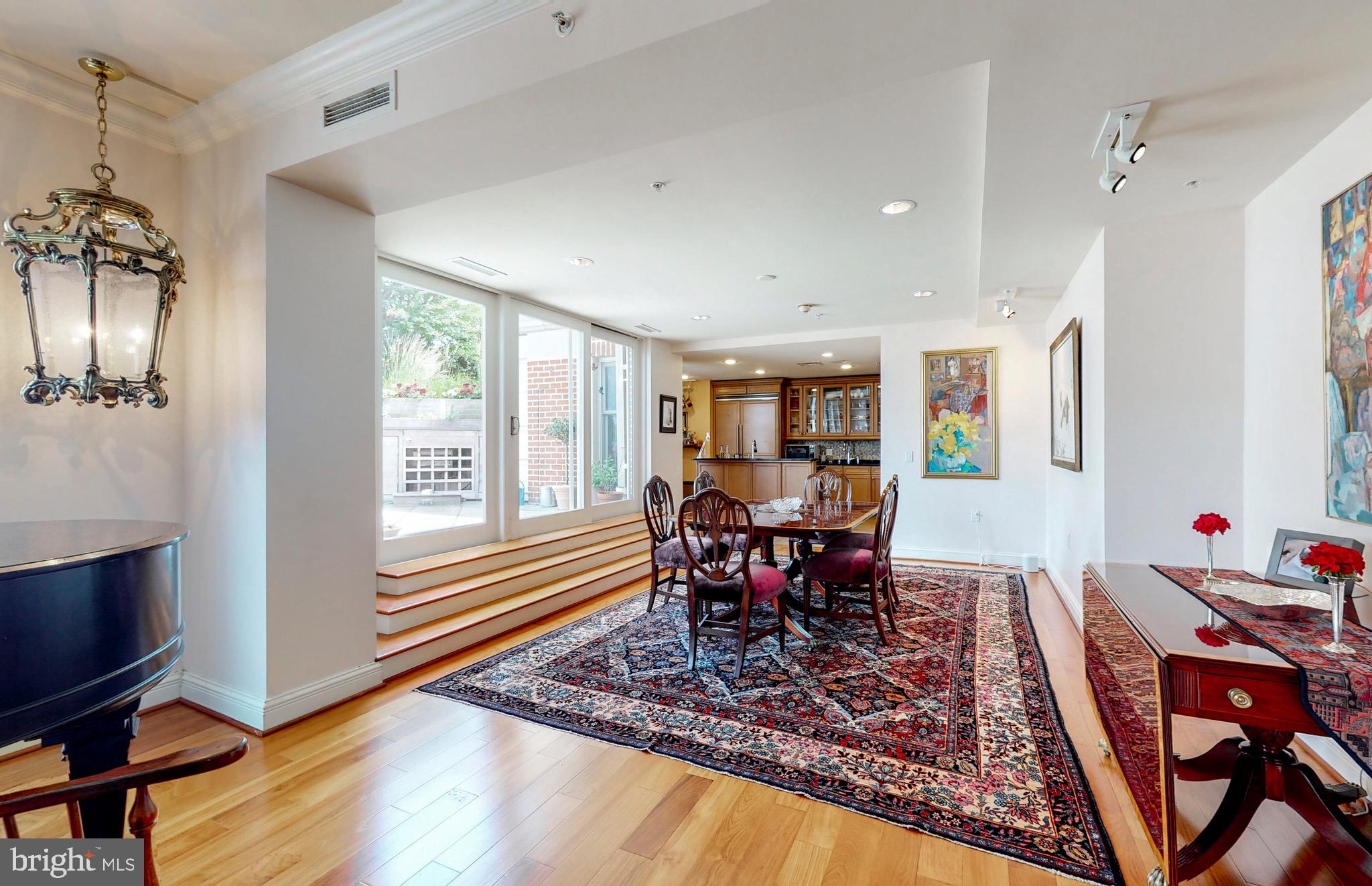 INNER HARBOR - Residential