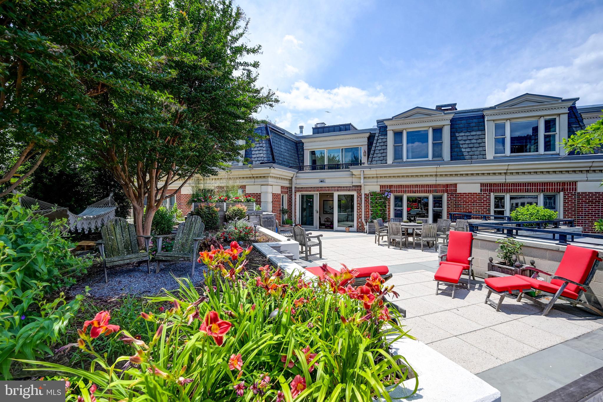 INNER HARBOR - Residential