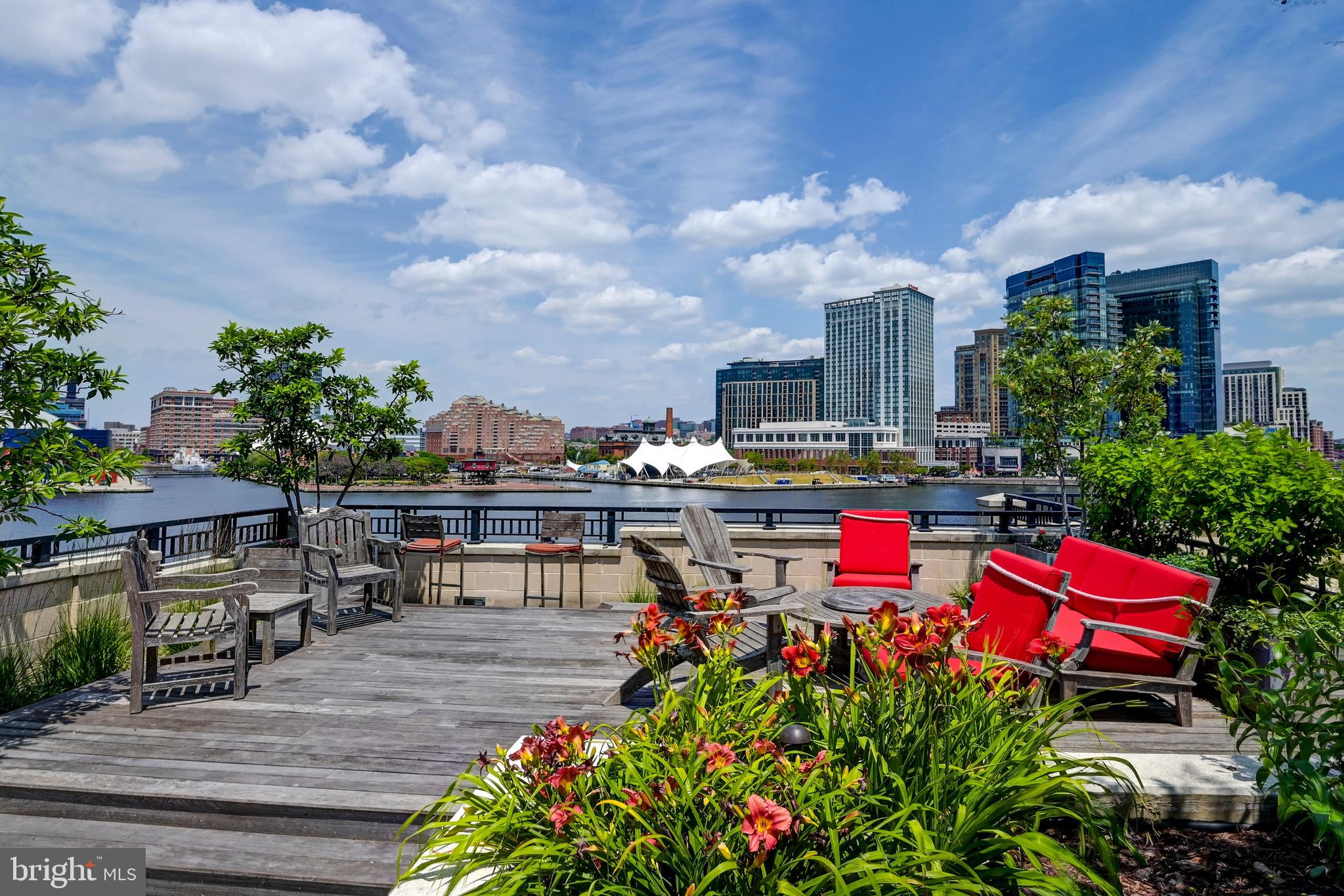 INNER HARBOR - Residential