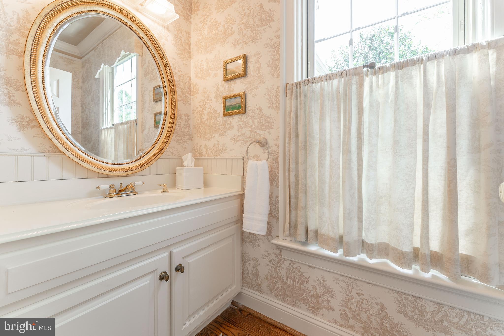 BAINBRIDGE - Residential