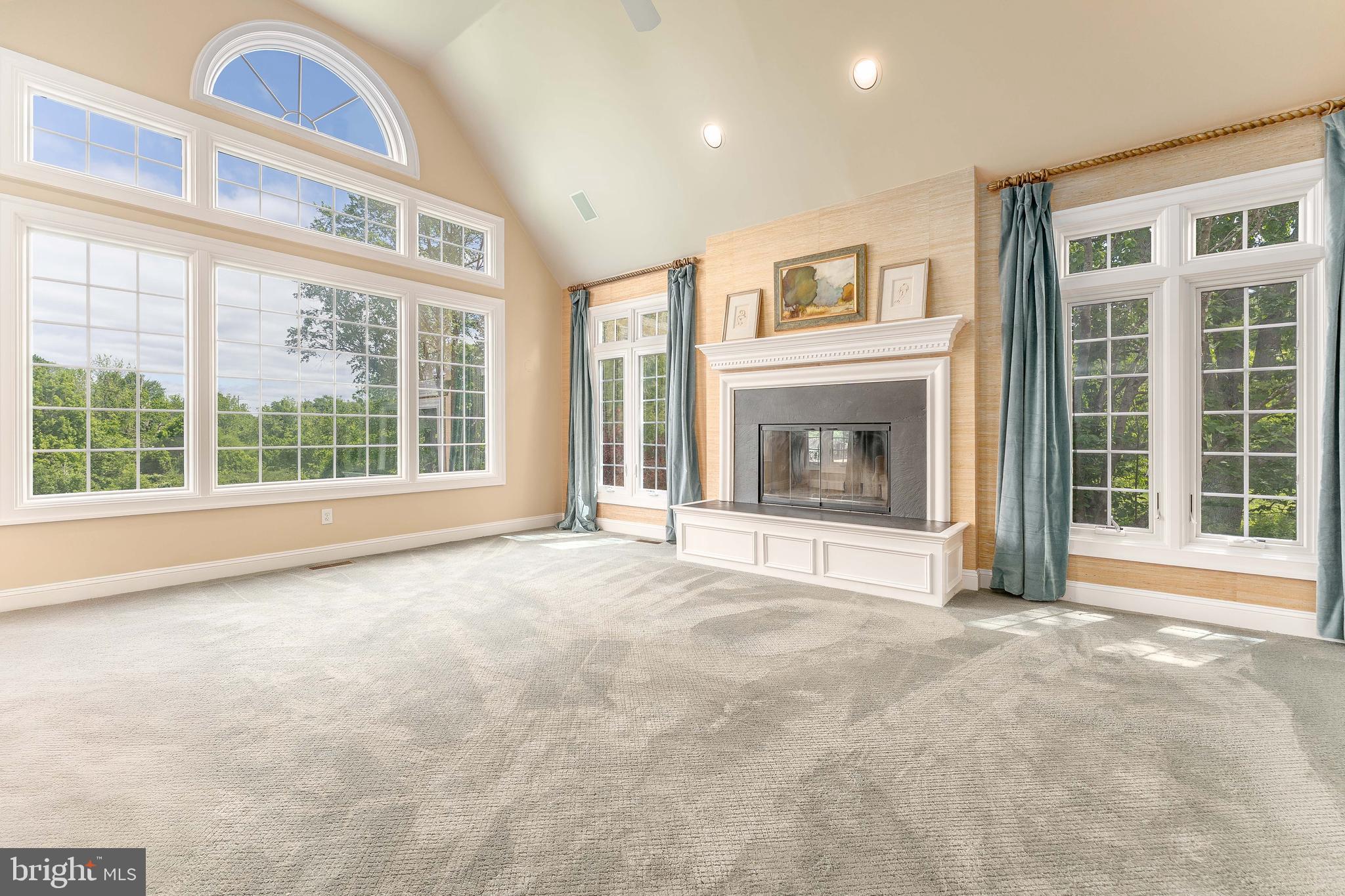 BAINBRIDGE - Residential