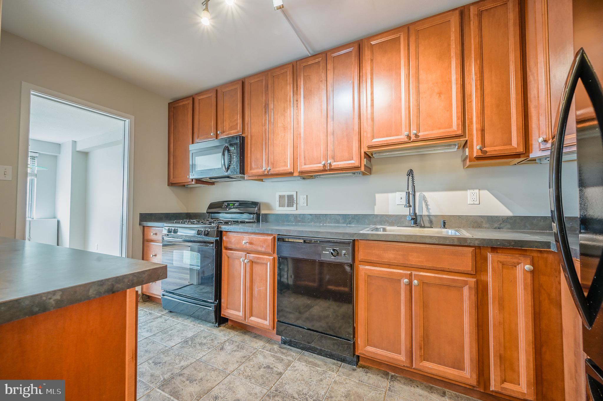 FRIENDSHIP HEIGHTS - Residential