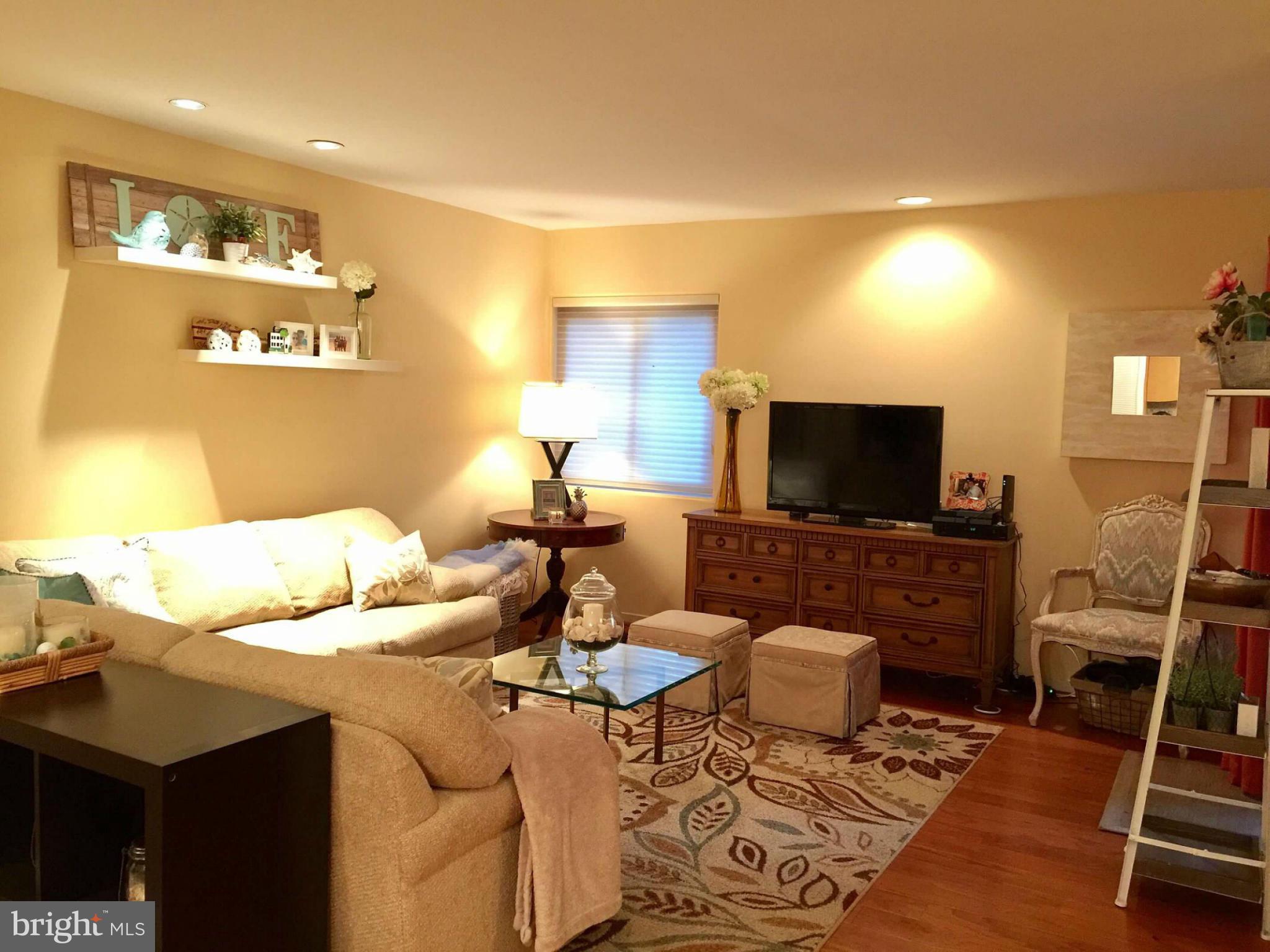 STEVENSON VILLAGE - Residential