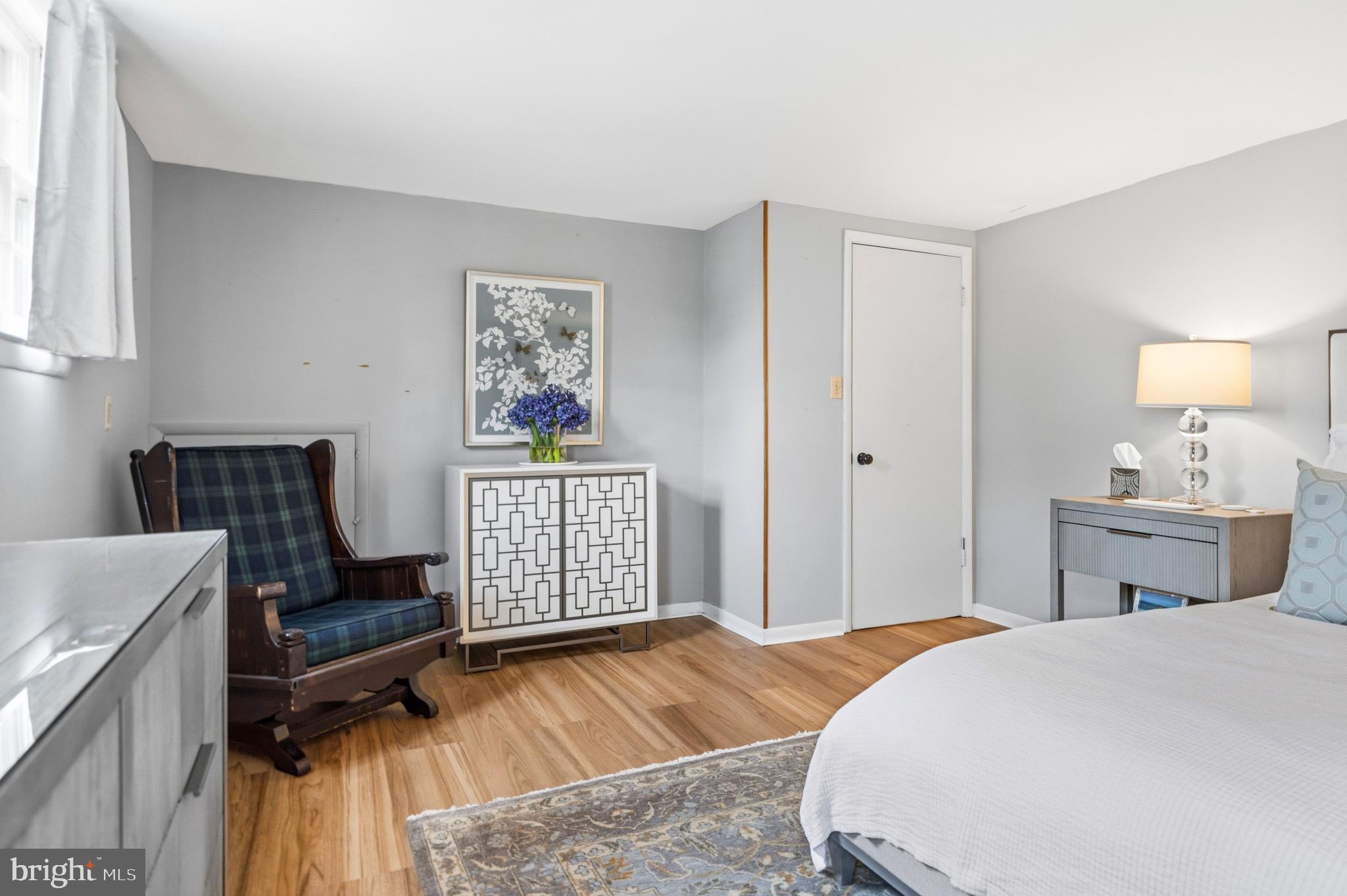 MAPLE RIDGE - Residential