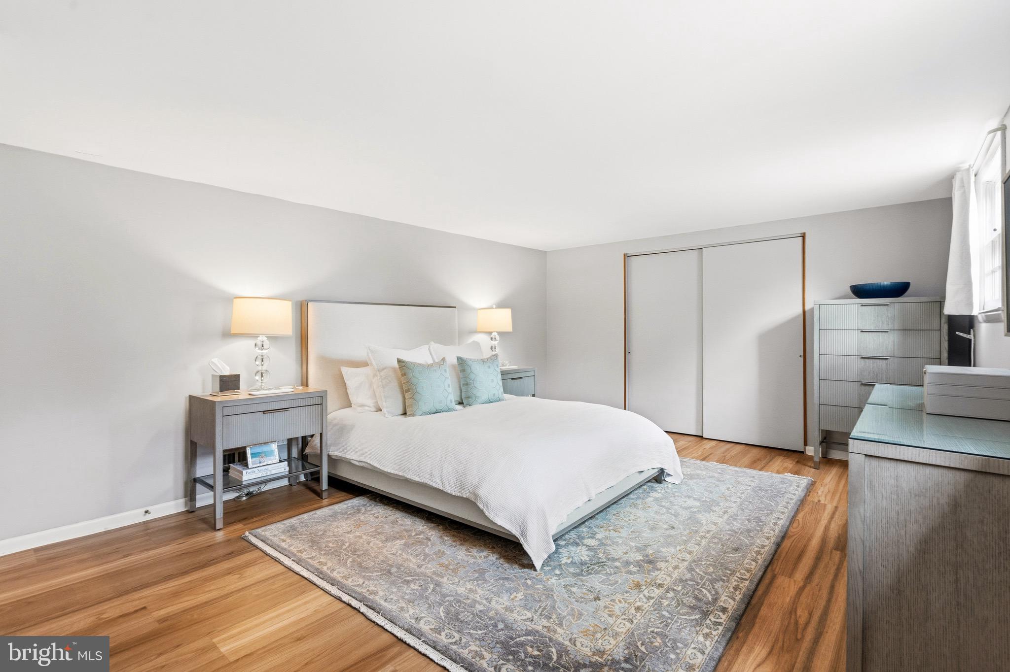 MAPLE RIDGE - Residential