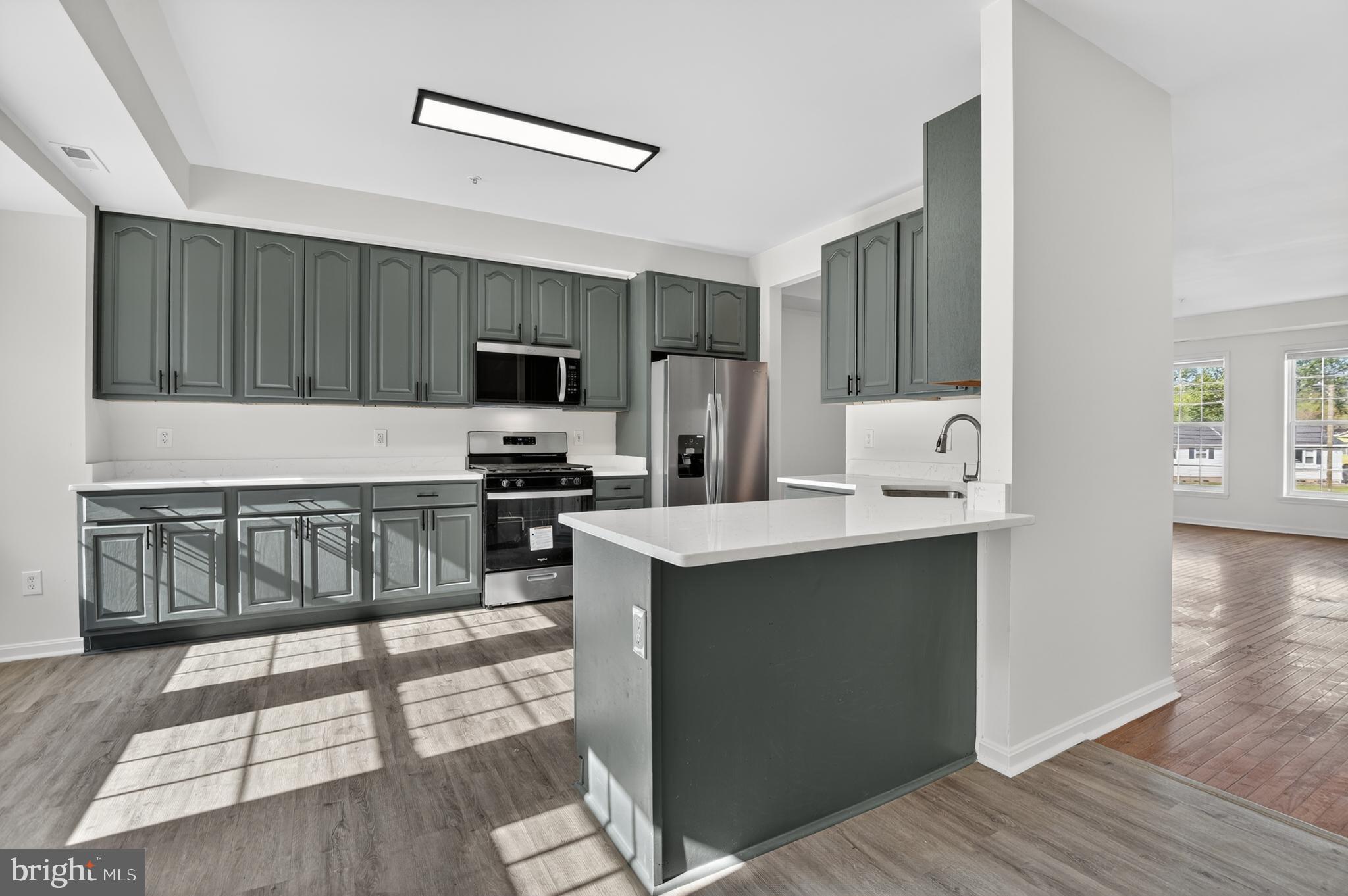 BROCK BRIDGE TOWNHOMES - Residential