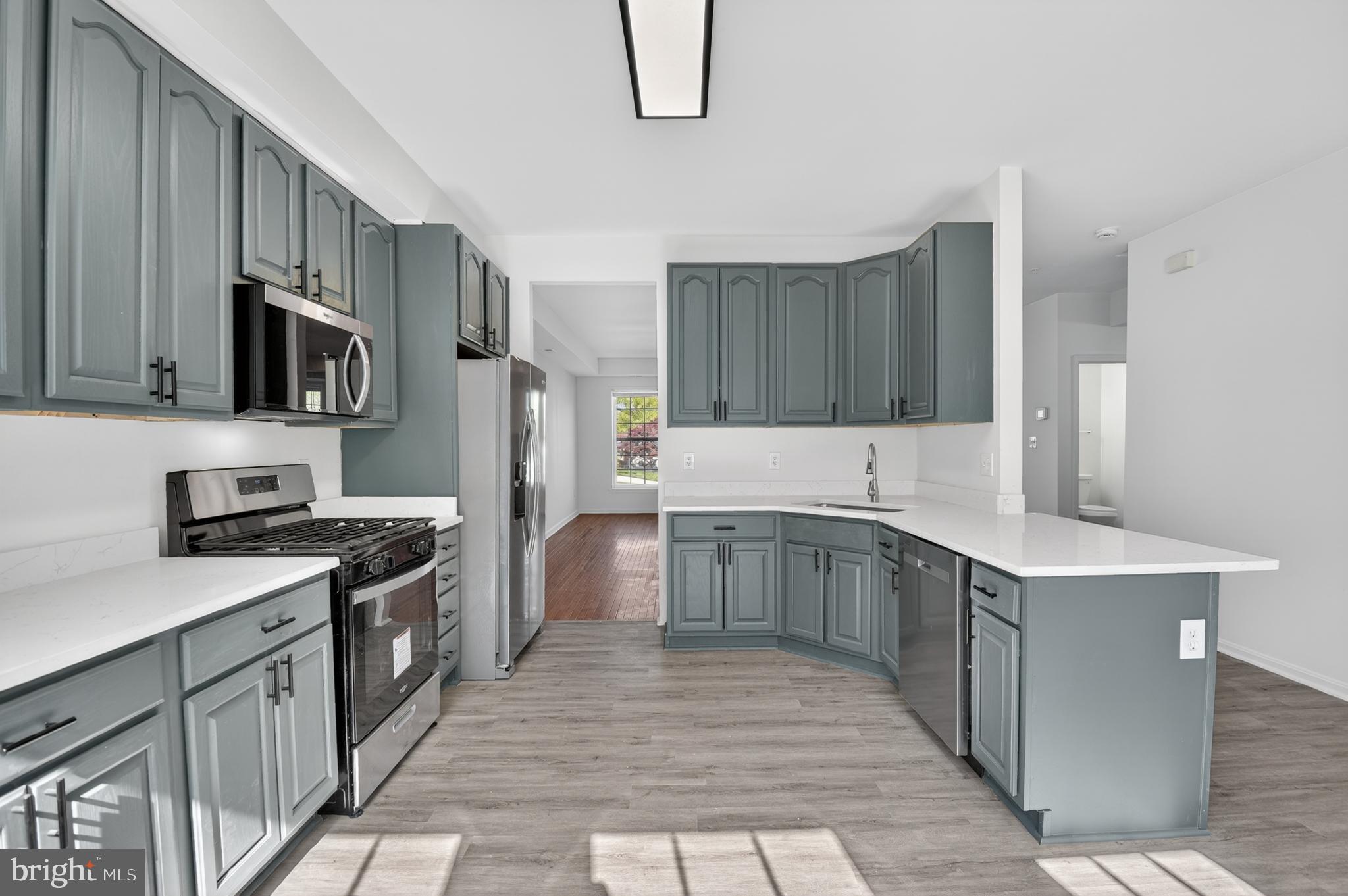 BROCK BRIDGE TOWNHOMES - Residential