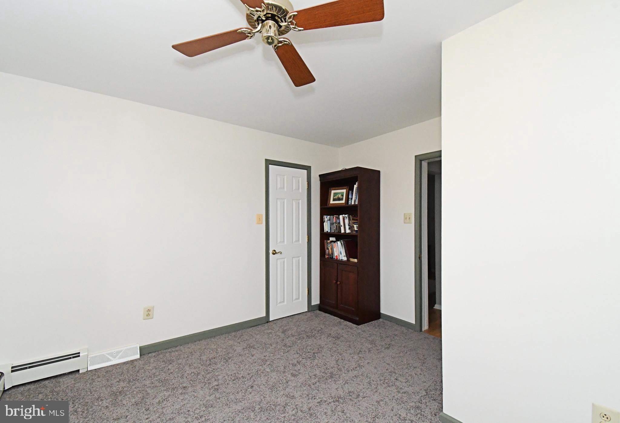 HOLLYWOOD - Residential