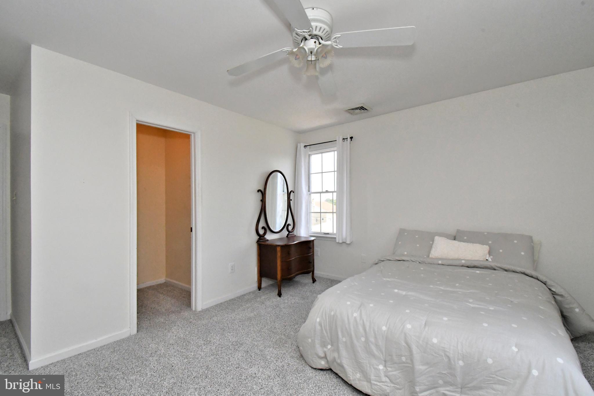 HOLLYWOOD - Residential