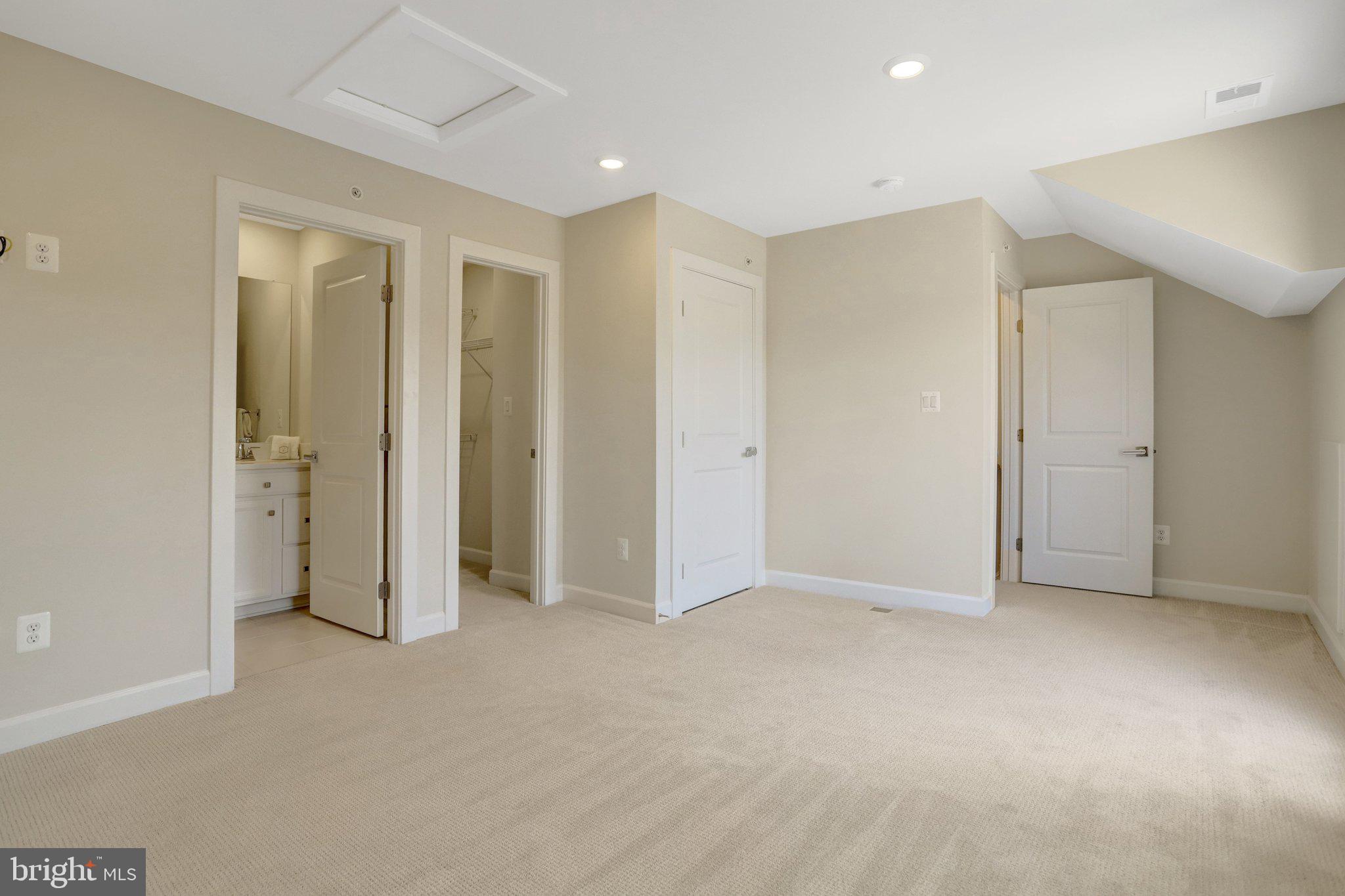 CARLIN SPRINGS - Residential