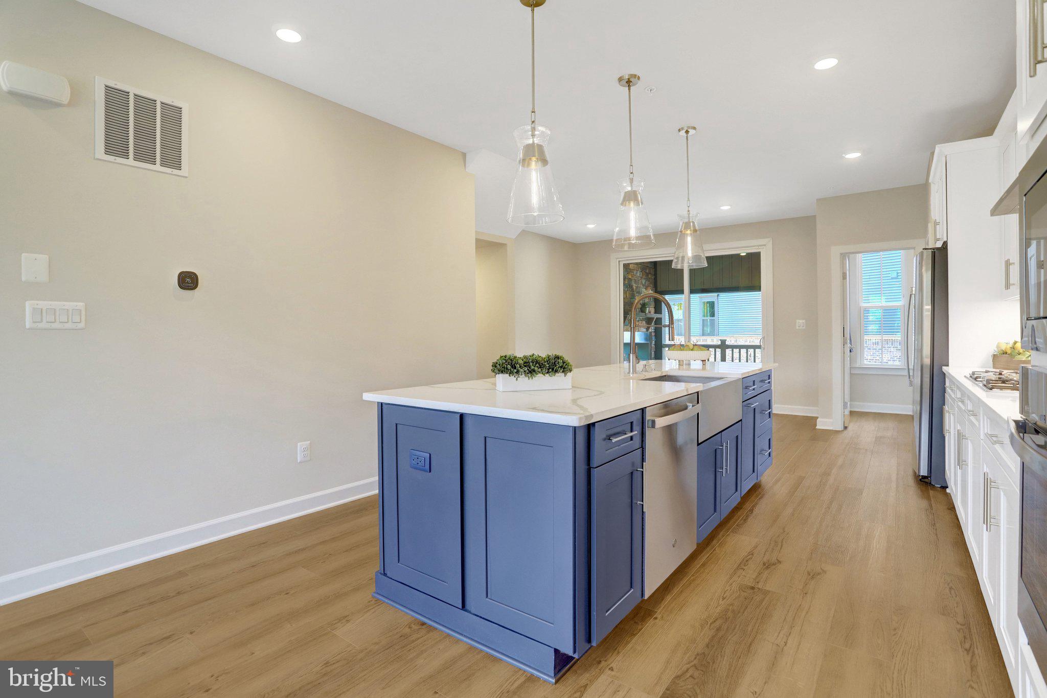 CARLIN SPRINGS - Residential