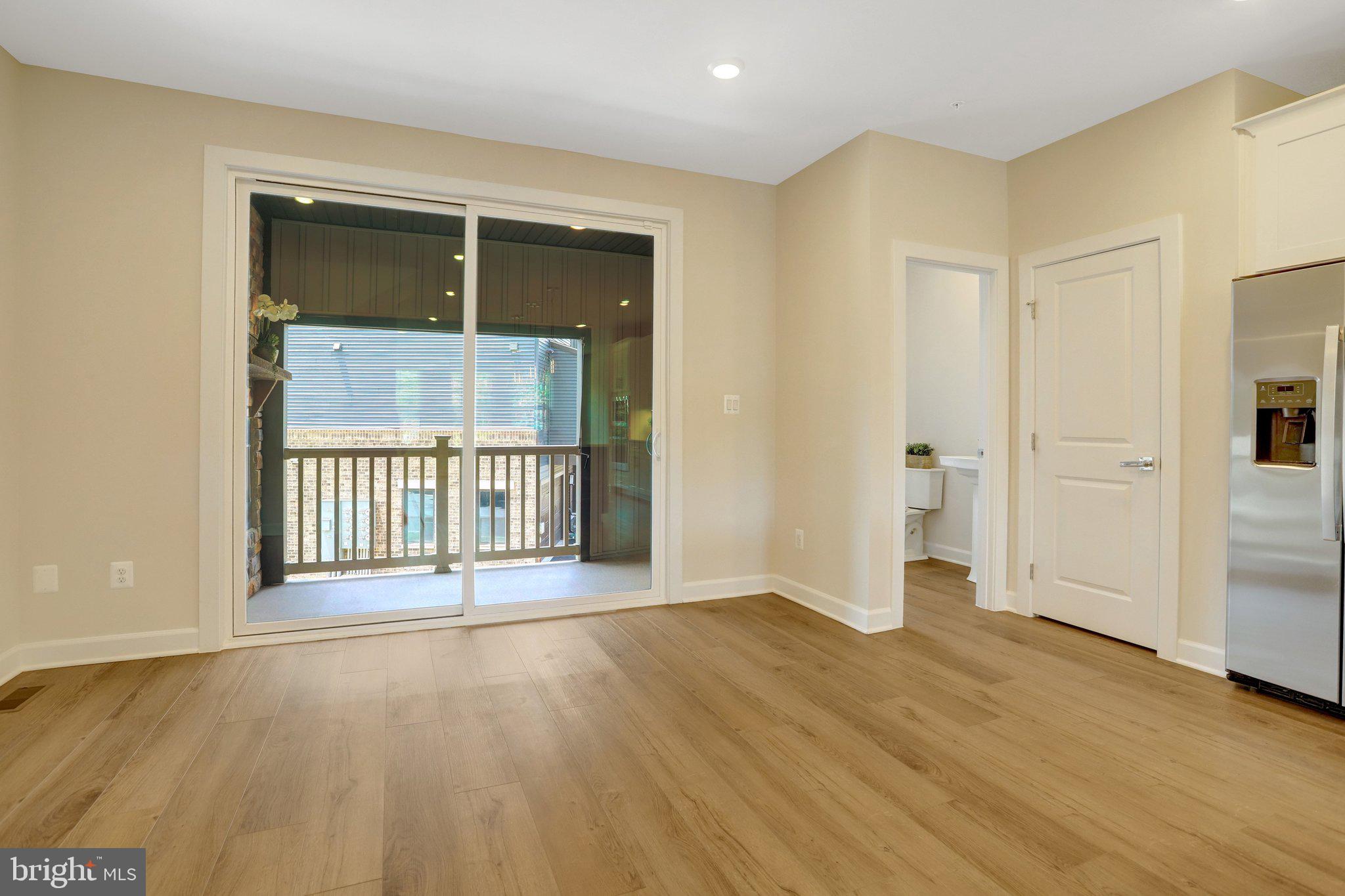 CARLIN SPRINGS - Residential