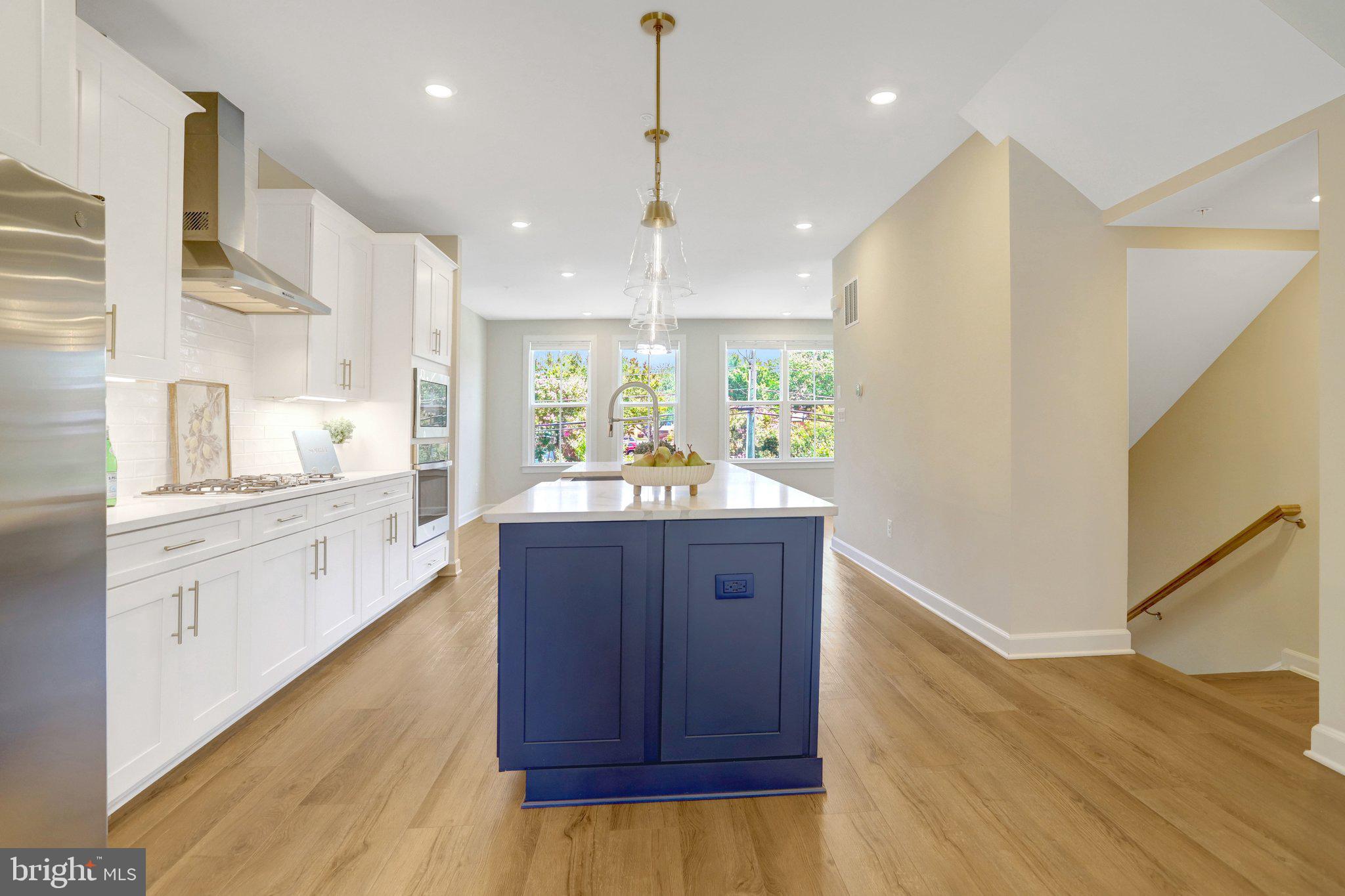 CARLIN SPRINGS - Residential