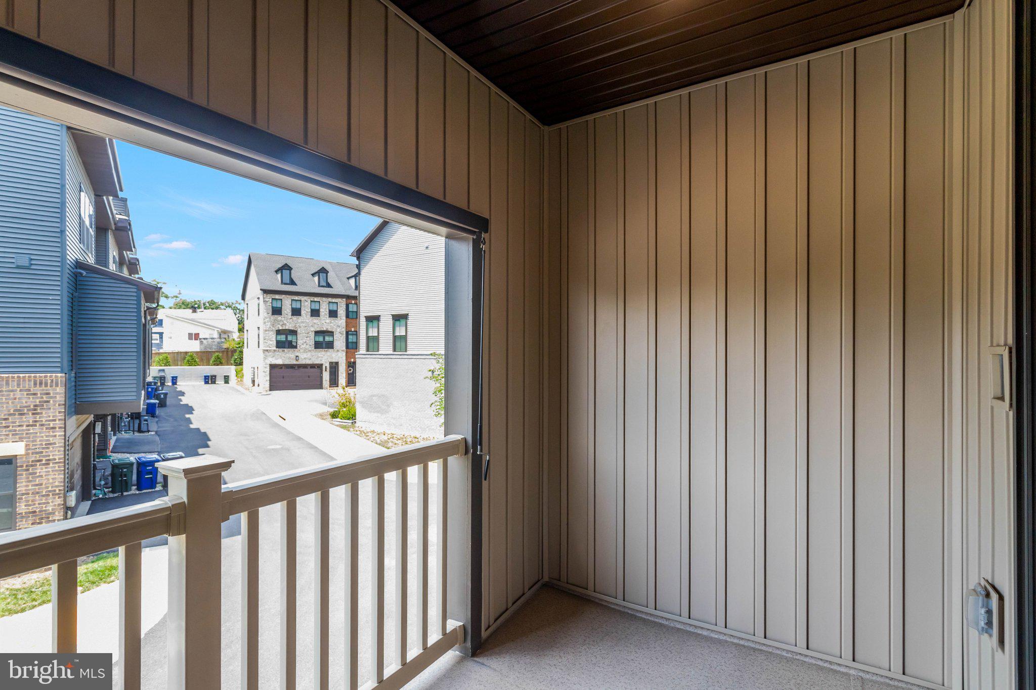 CARLIN SPRINGS - Residential