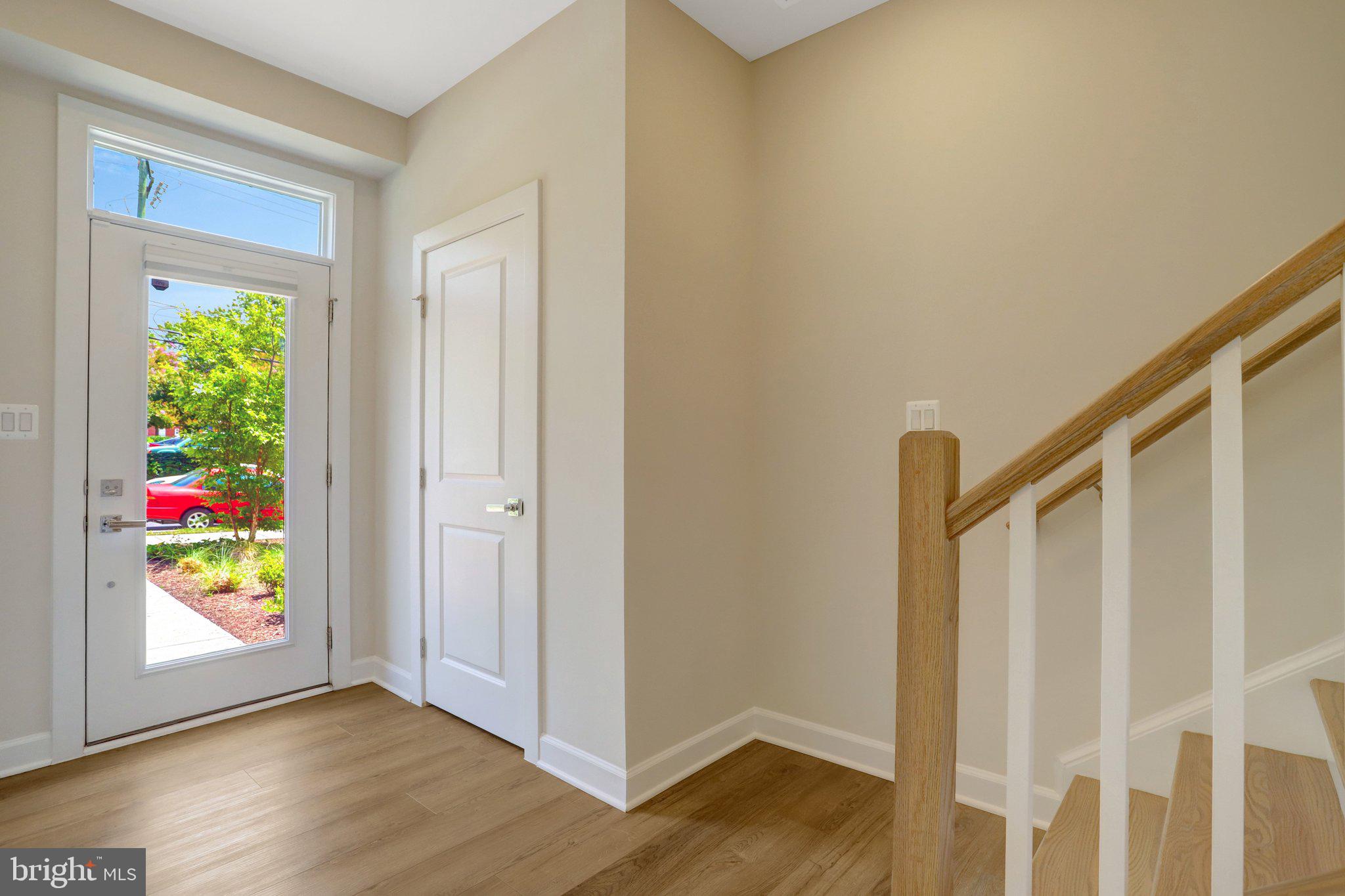 CARLIN SPRINGS - Residential
