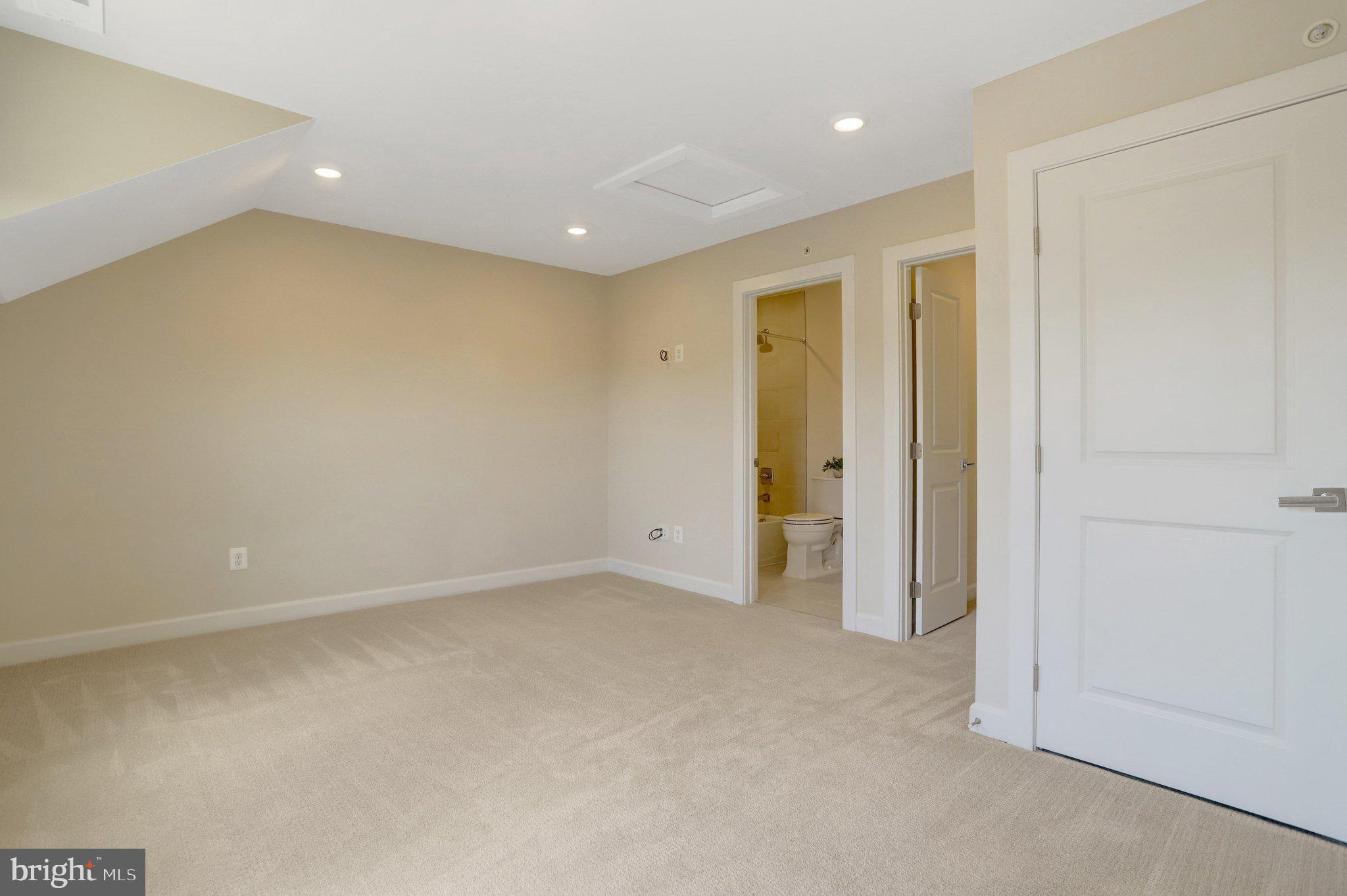 CARLIN SPRINGS - Residential