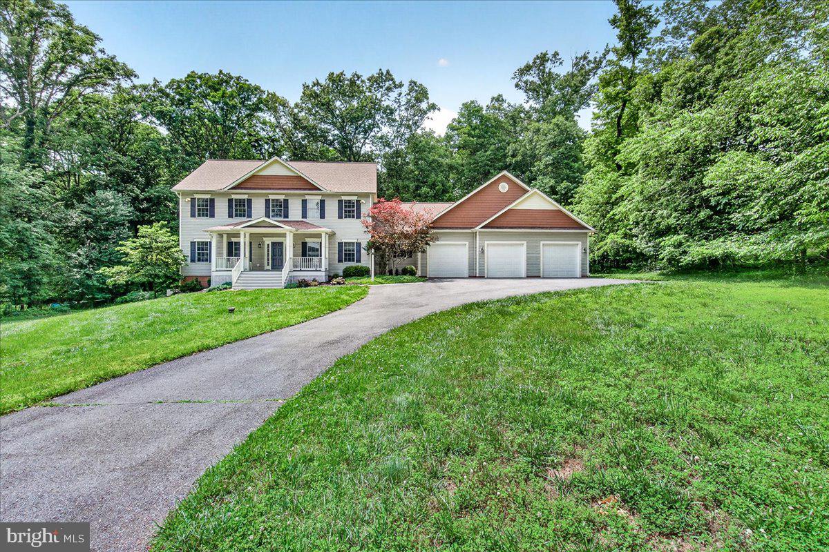 DAISY HILL ESTATES - Residential