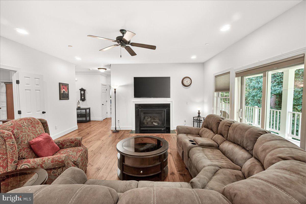 DAISY HILL ESTATES - Residential