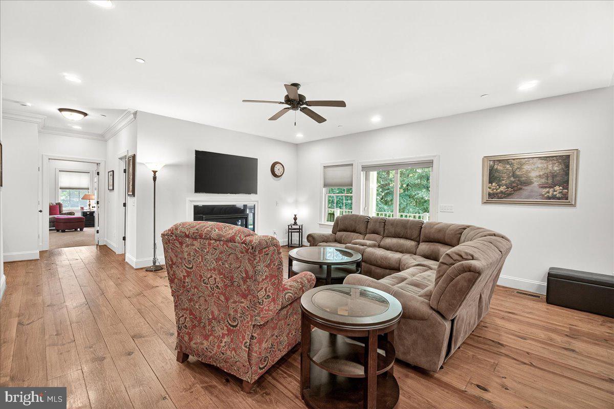 DAISY HILL ESTATES - Residential