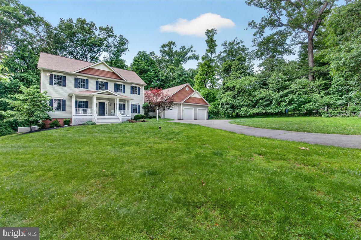 DAISY HILL ESTATES - Residential