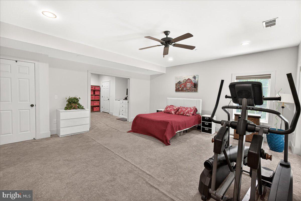DAISY HILL ESTATES - Residential