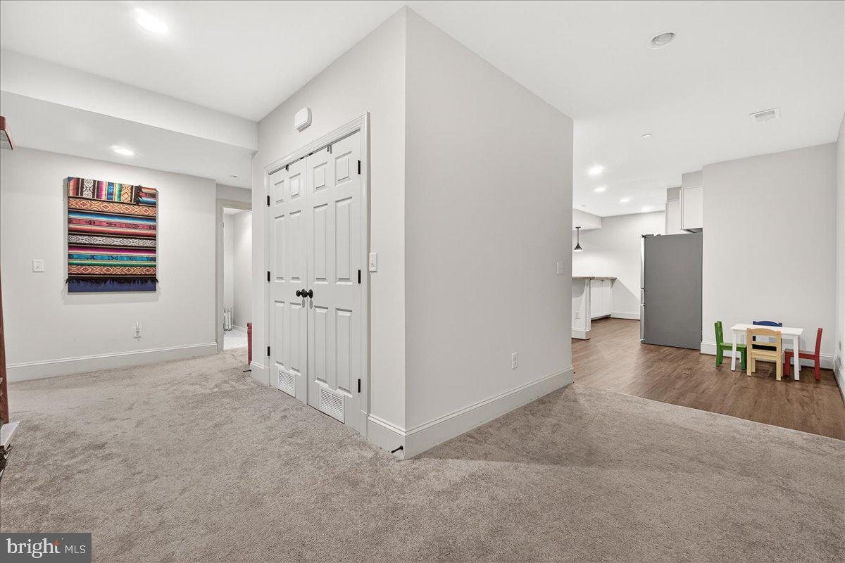 DAISY HILL ESTATES - Residential