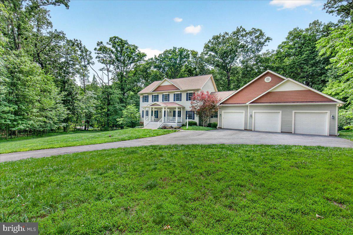 DAISY HILL ESTATES - Residential