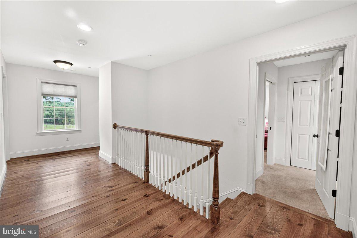 DAISY HILL ESTATES - Residential