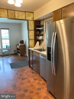 PARKSIDE ESTATES - Residential