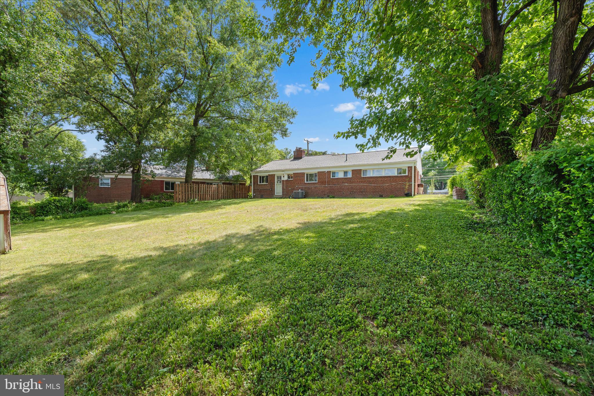 UNIVERSITY PARK - Residential