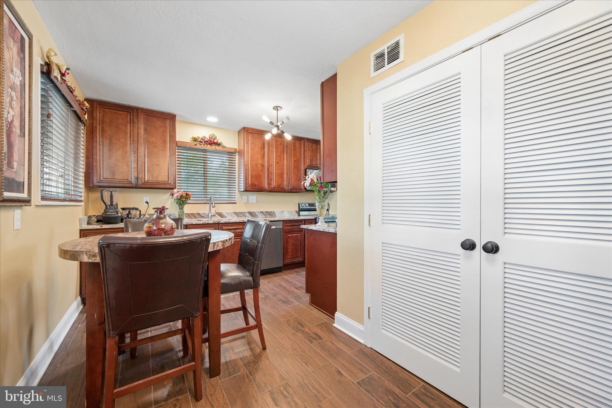 UNIVERSITY PARK - Residential