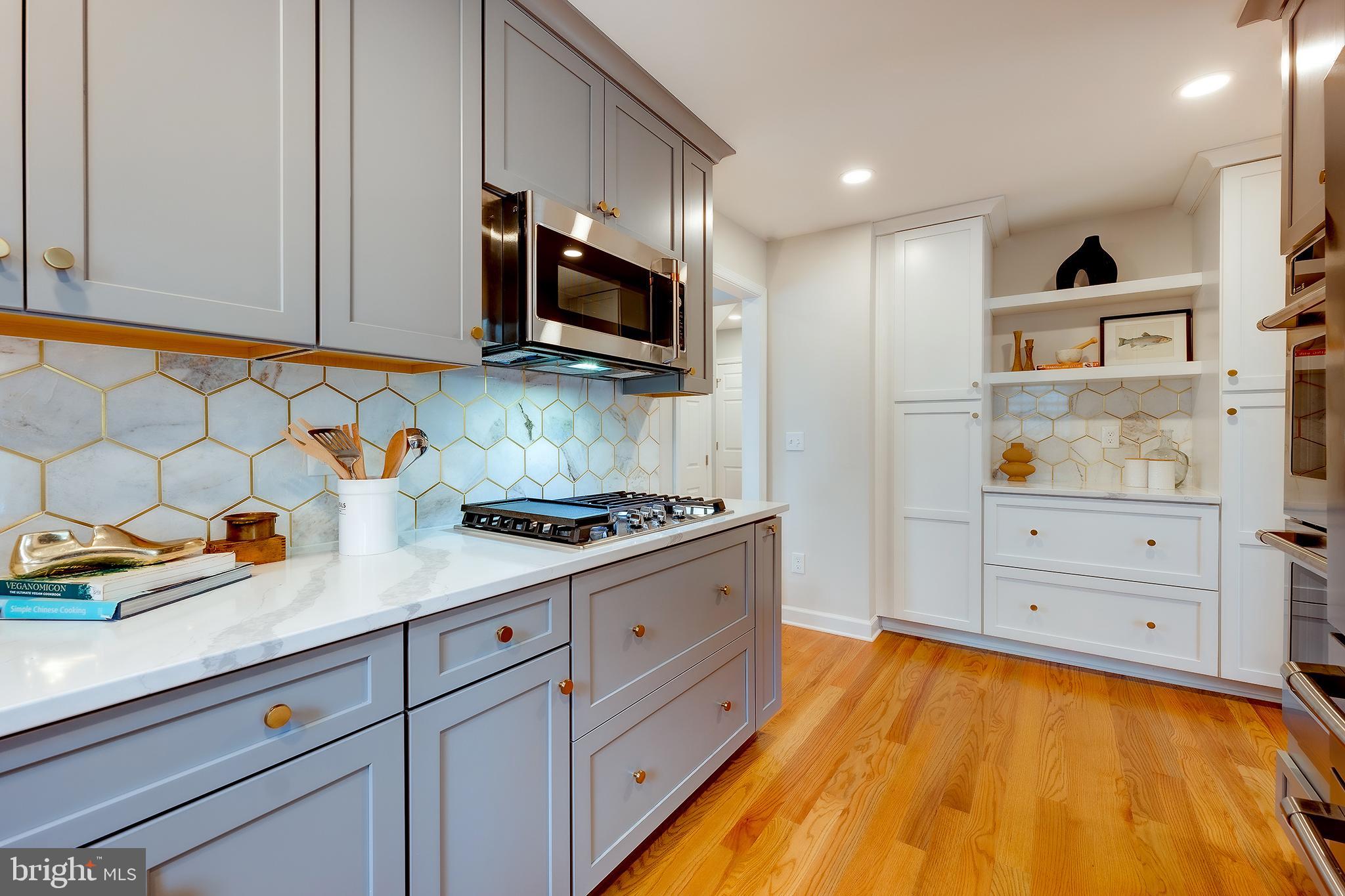ROSEMONT - Residential