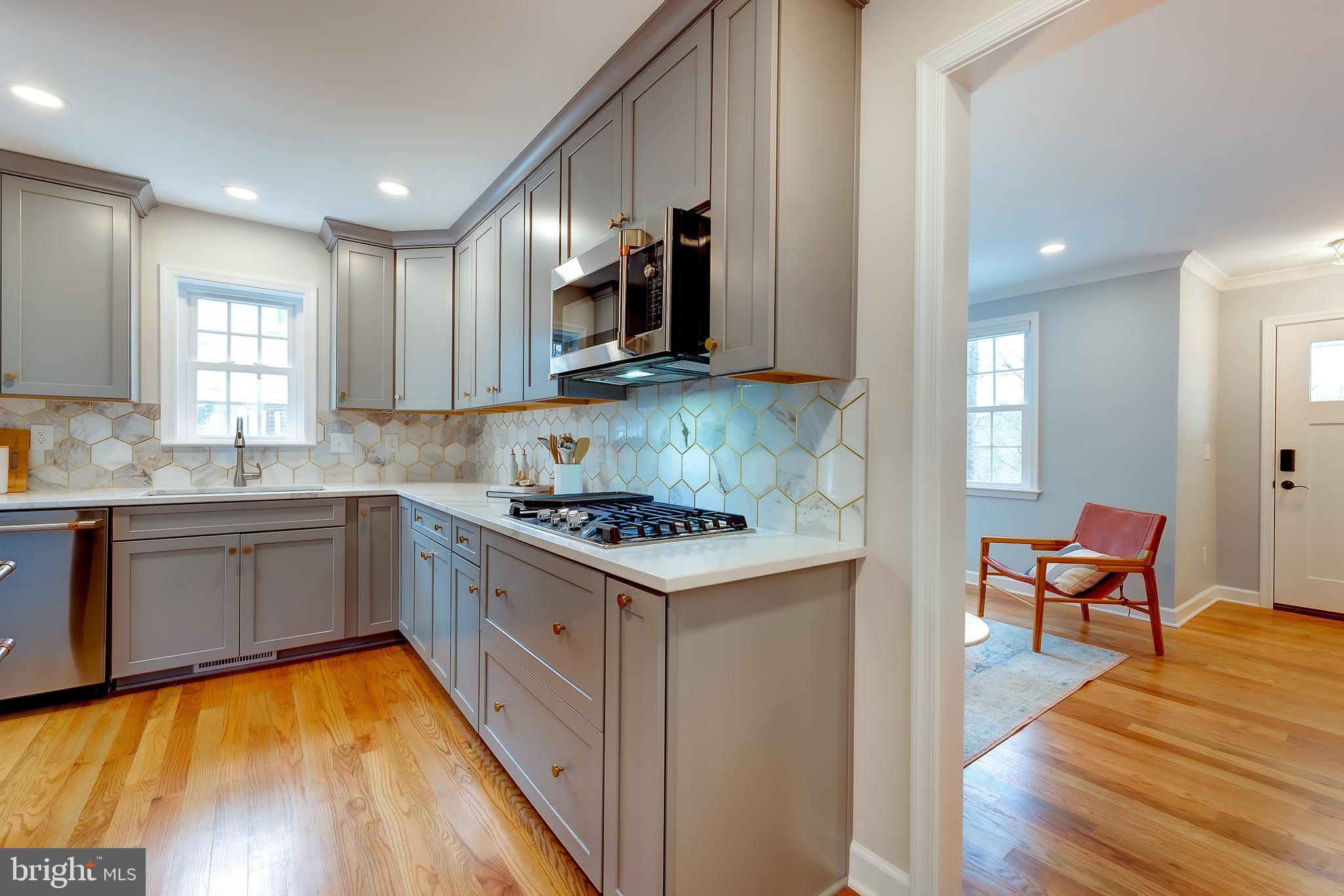 ROSEMONT - Residential