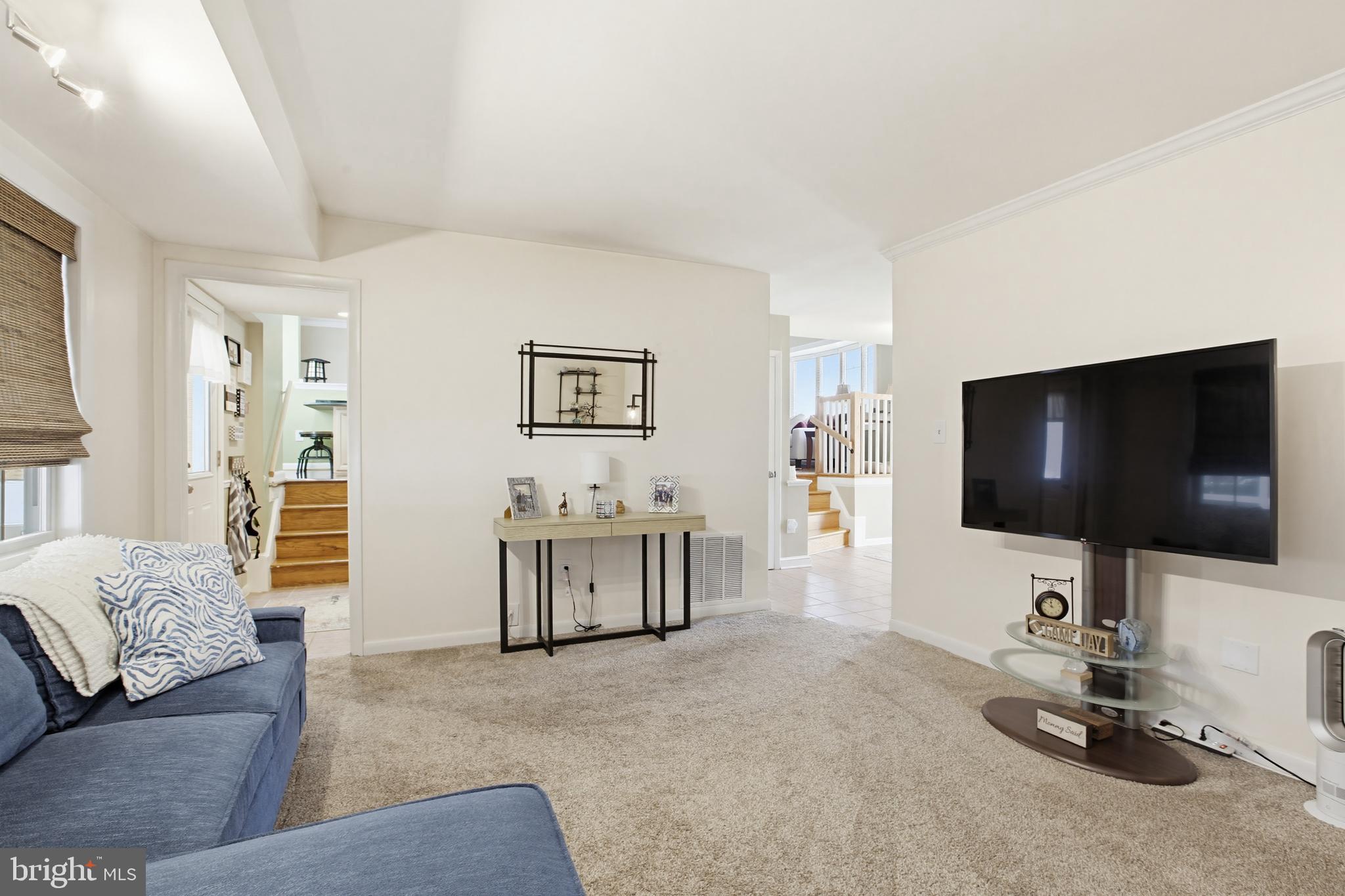 ROCK CREEK MANOR - Residential