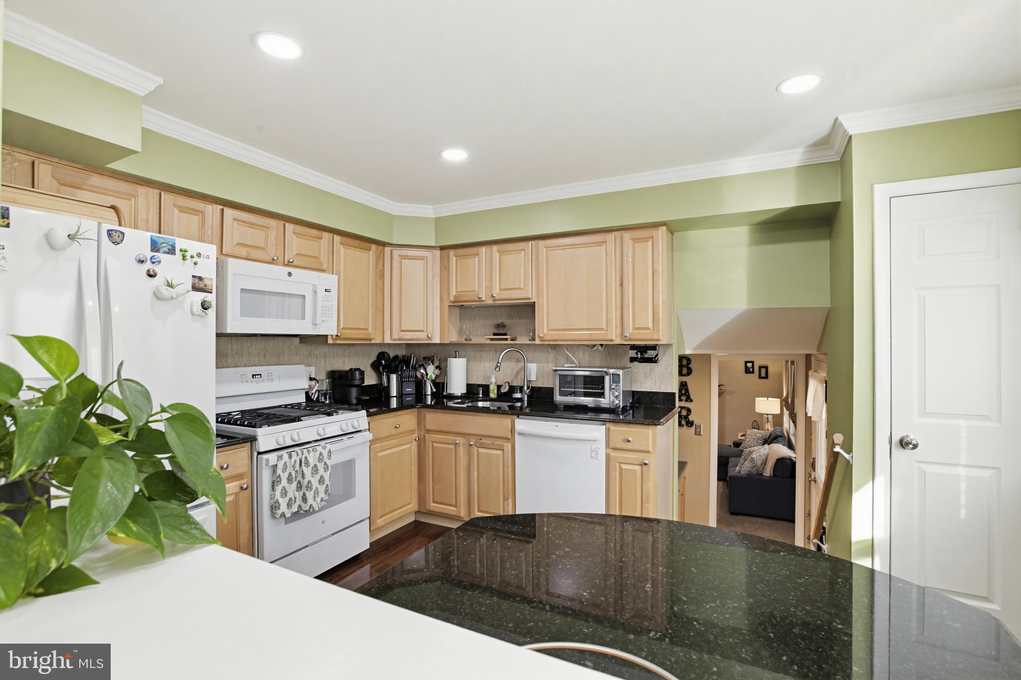 ROCK CREEK MANOR - Residential