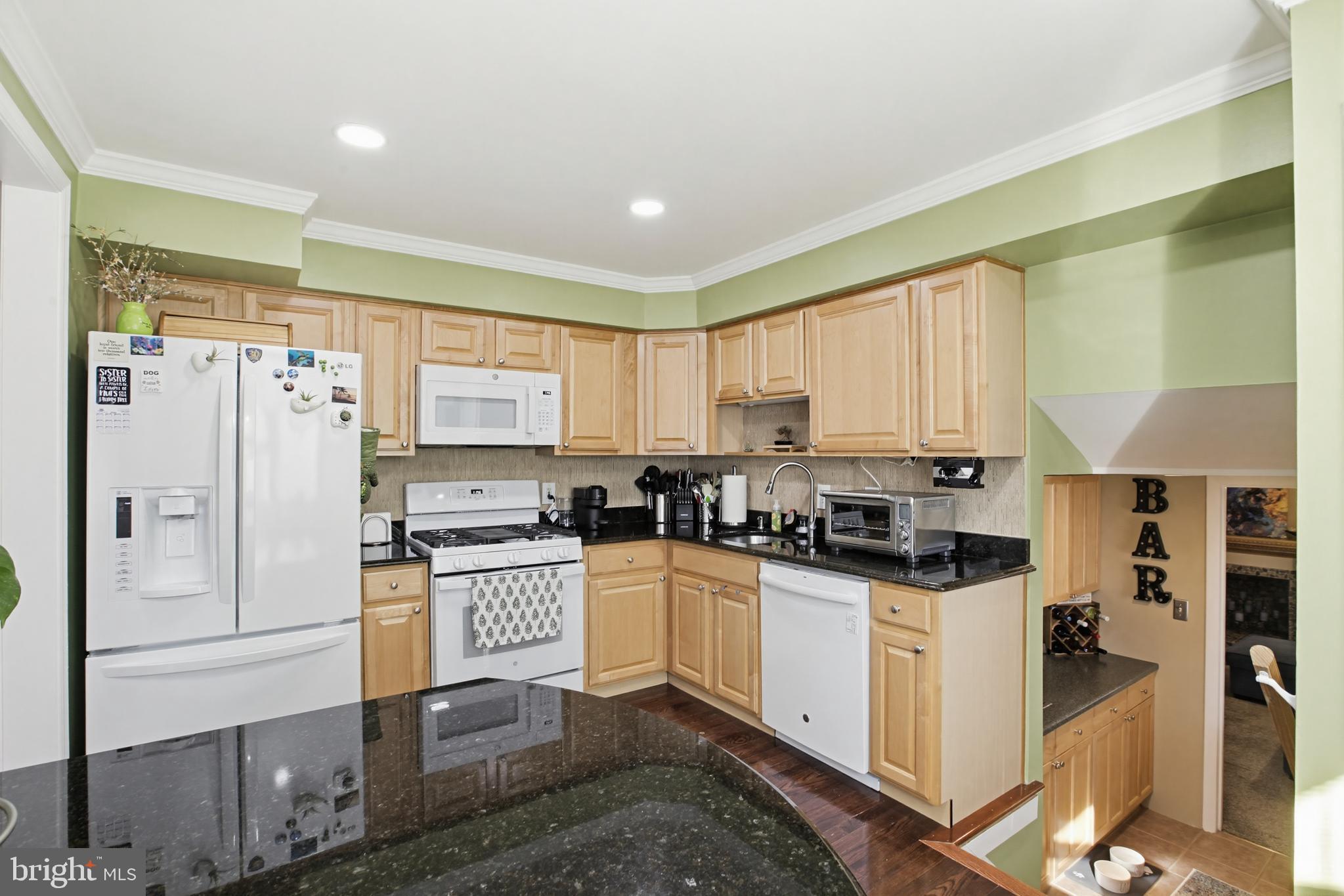 ROCK CREEK MANOR - Residential