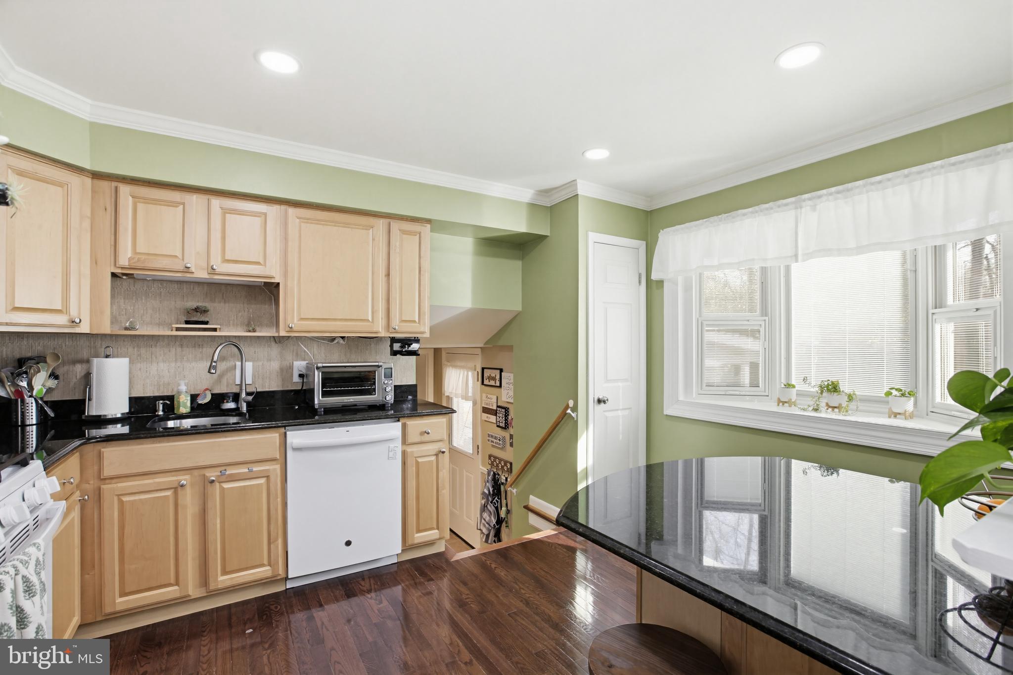 ROCK CREEK MANOR - Residential