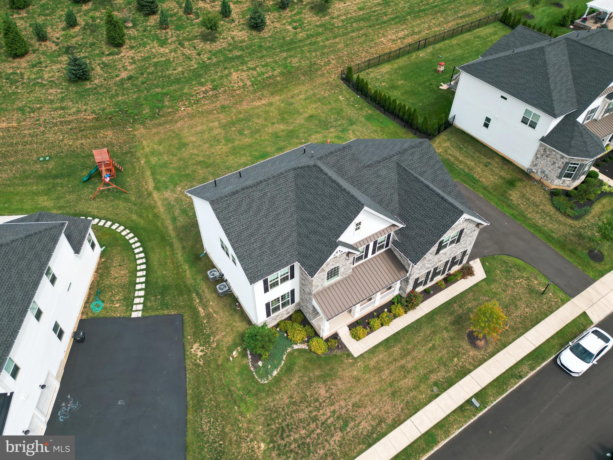 HUNTINGDON VALLEY - Residential