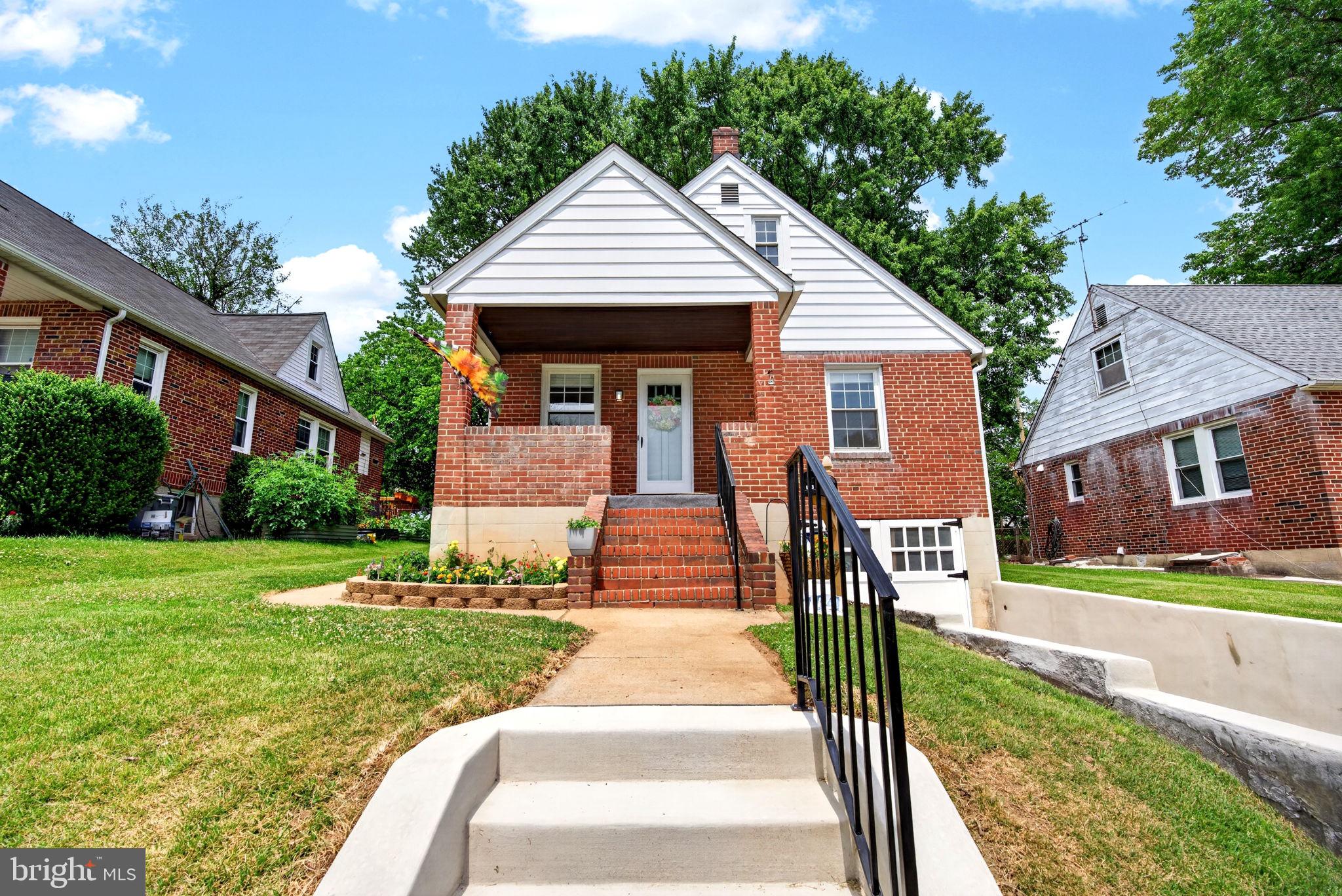 FULLERTON - Residential